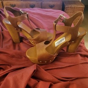 Gianni Bini heels